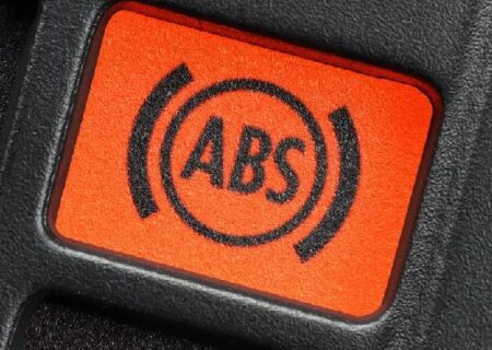 درباره ترمز ضد قفل یا ABS چه می‌ دانید؟